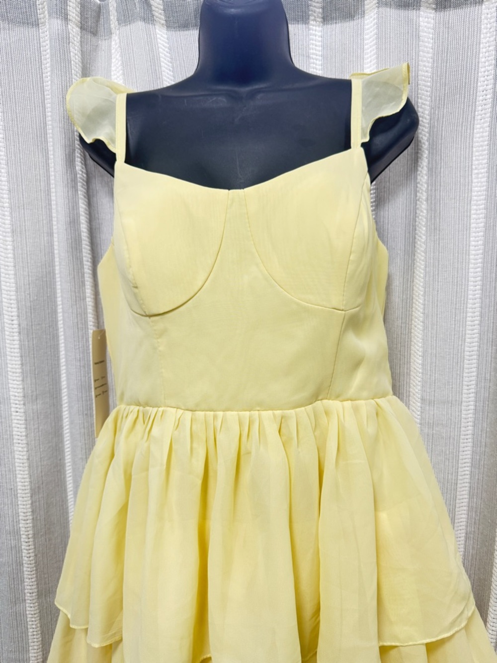 Sunshine Yellow Tiered Ruffle‎ Corset Women’s Formal Dress Size S/M NWT - Picture 4 of 10